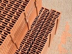 Hurtownia budowlana Katowice — jak wybrać partnera do budowy i remontu