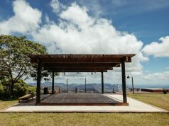 Pergola ogrodowa SUNLOFT LINEA — nowoczesne zadaszenie tarasu do Twojej strefy relaksu